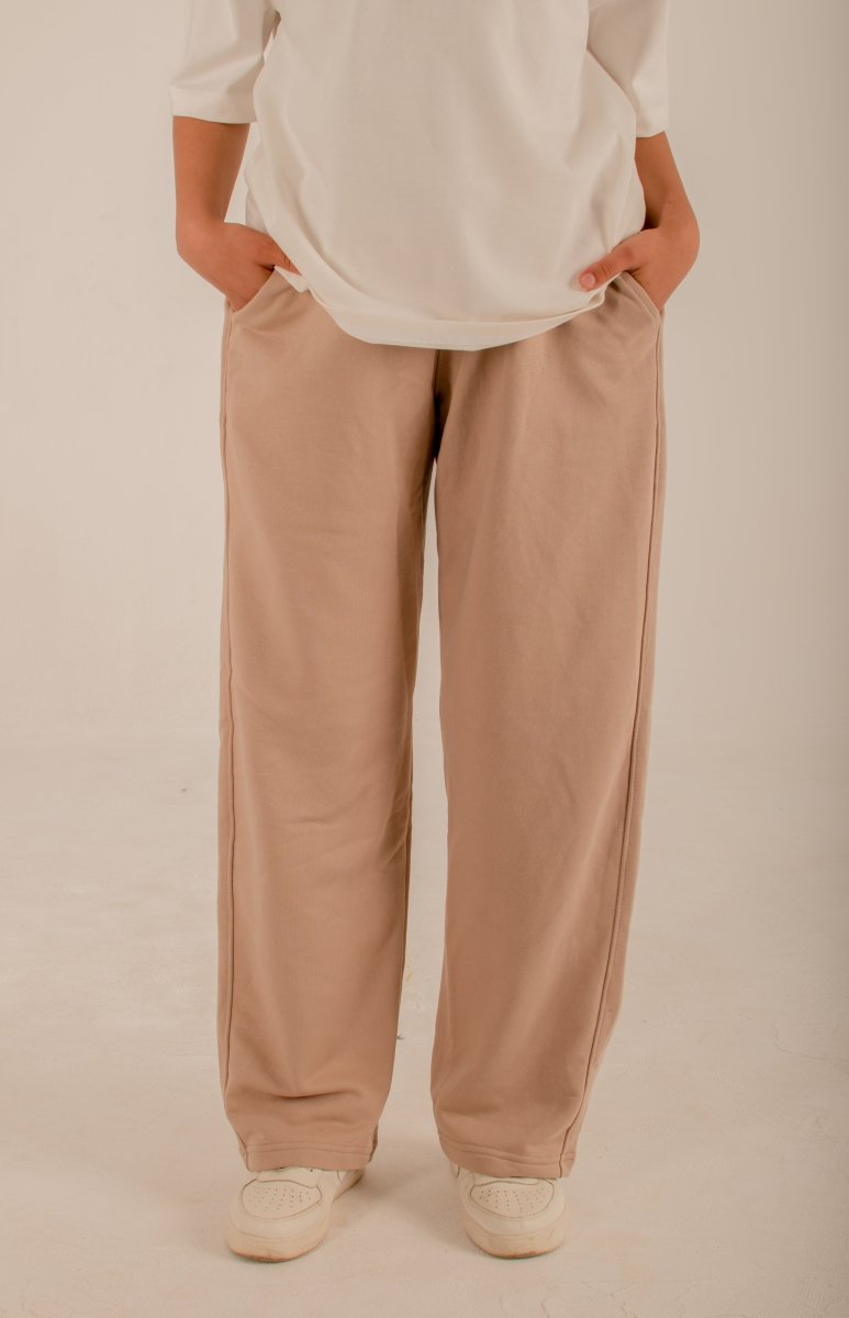 Beige Sweatpants wide leg - Underrated store