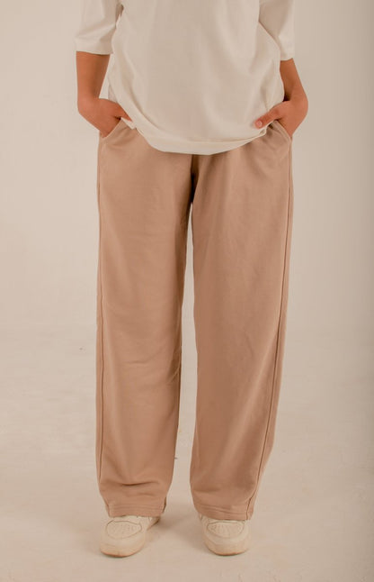Beige Sweatpants wide leg - Underrated store