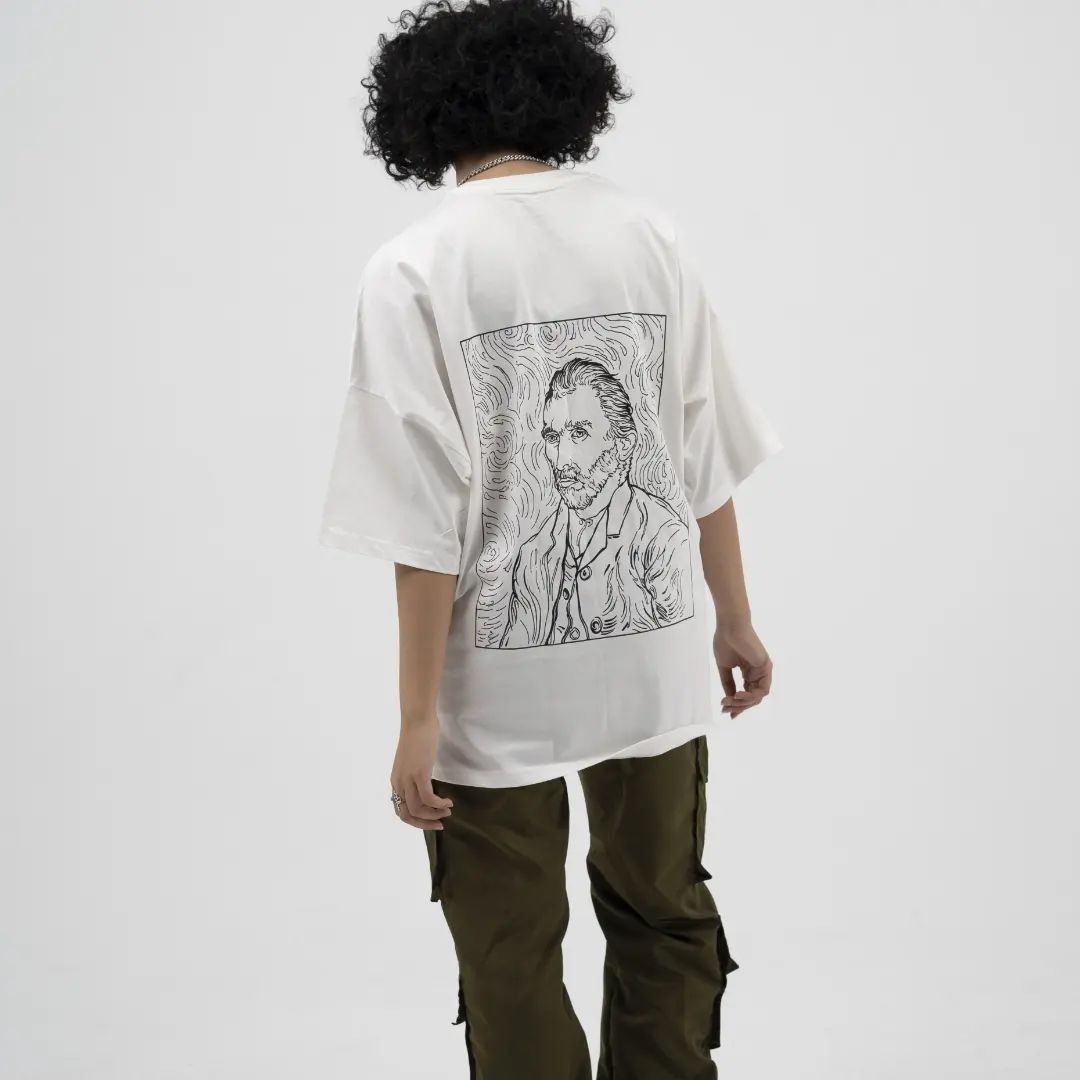 Out Line Van Tee - Underrated store